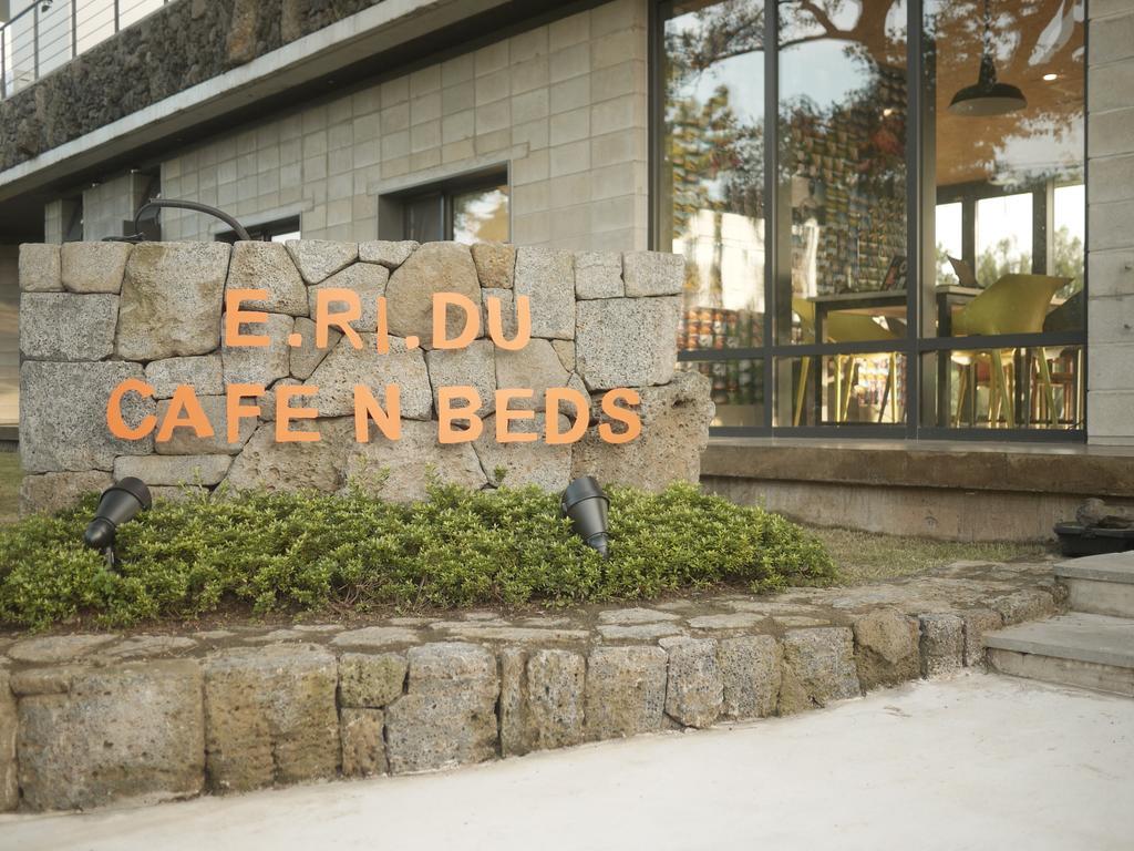 Eridu Cafe N Beds Hotel Seogwipo Exterior photo